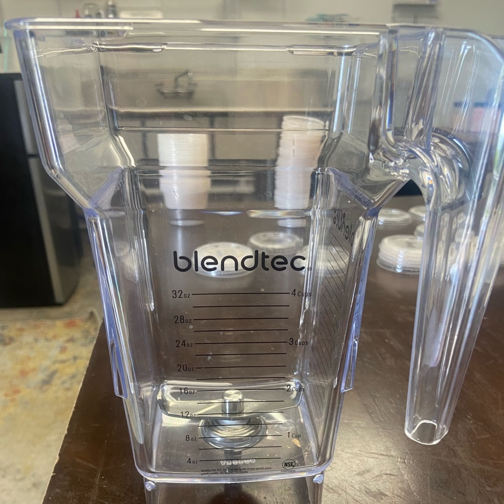 BLENTEC blender